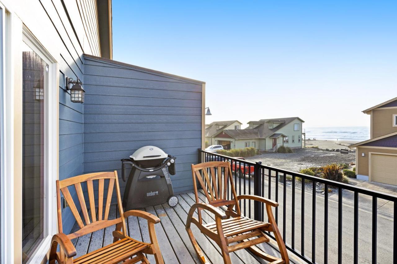 The Mermaid'S Den Gold Beach Exterior photo